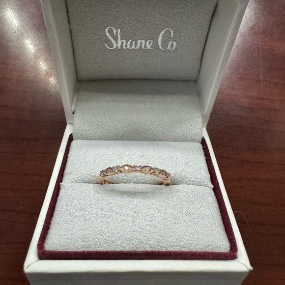 Rose Gold Diamond Ring - Picture 3 of 4